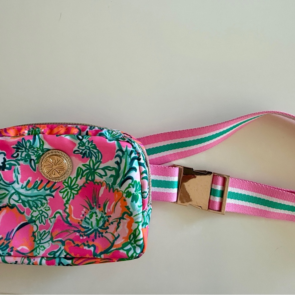 Lilly Pulitzer Pink and Green Crossbody Bag with Floral Print